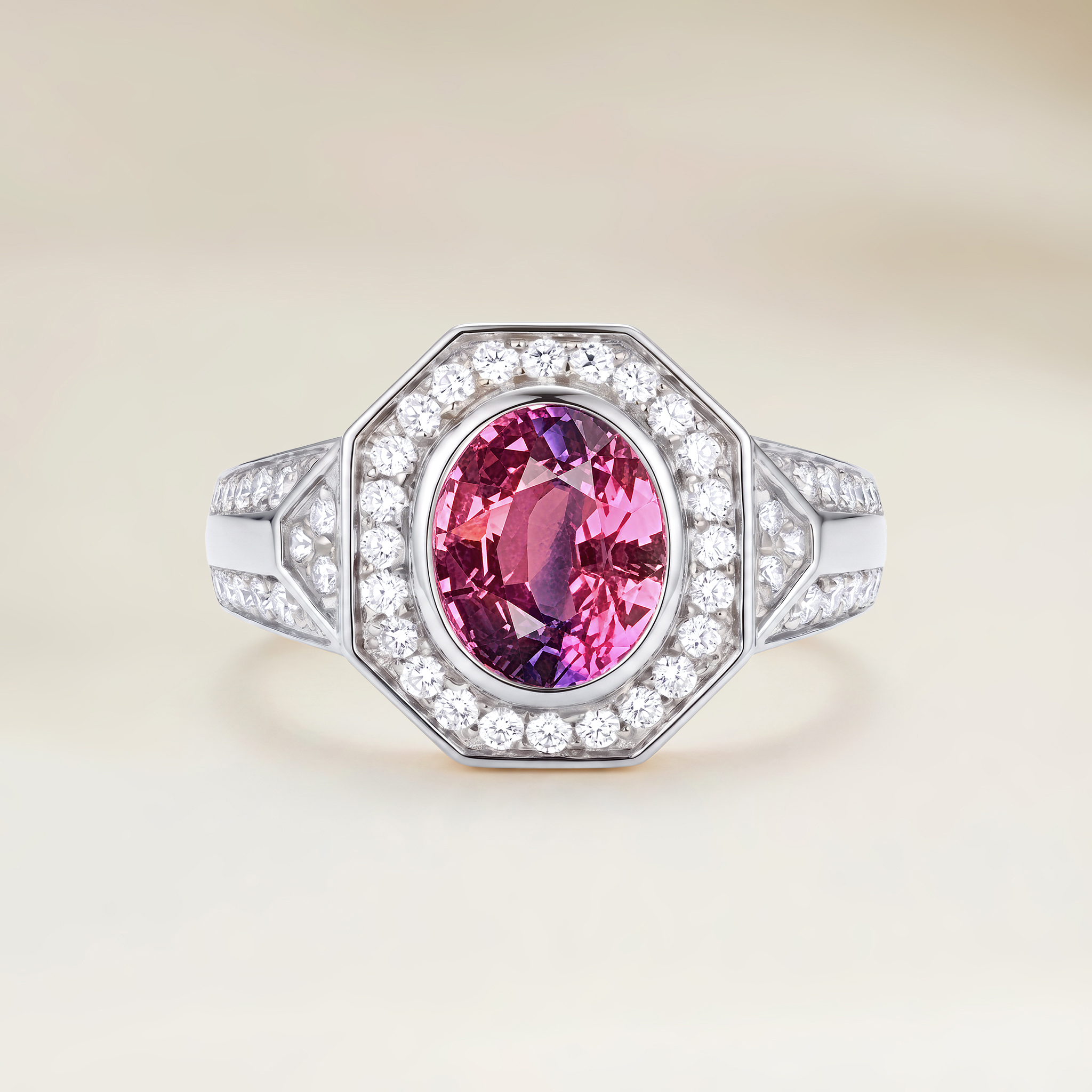 Bicolour Sapphire Oval 1.06 ct Ring | Natural Gemstones — Bonnot Paris